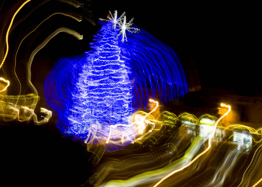 Bones Festes / Joana Casas Poves i Ricard Jordà Roig